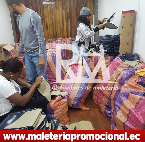 FABRICANTES AL POR MAYOR DE MALETAS DEPORTIVAS
