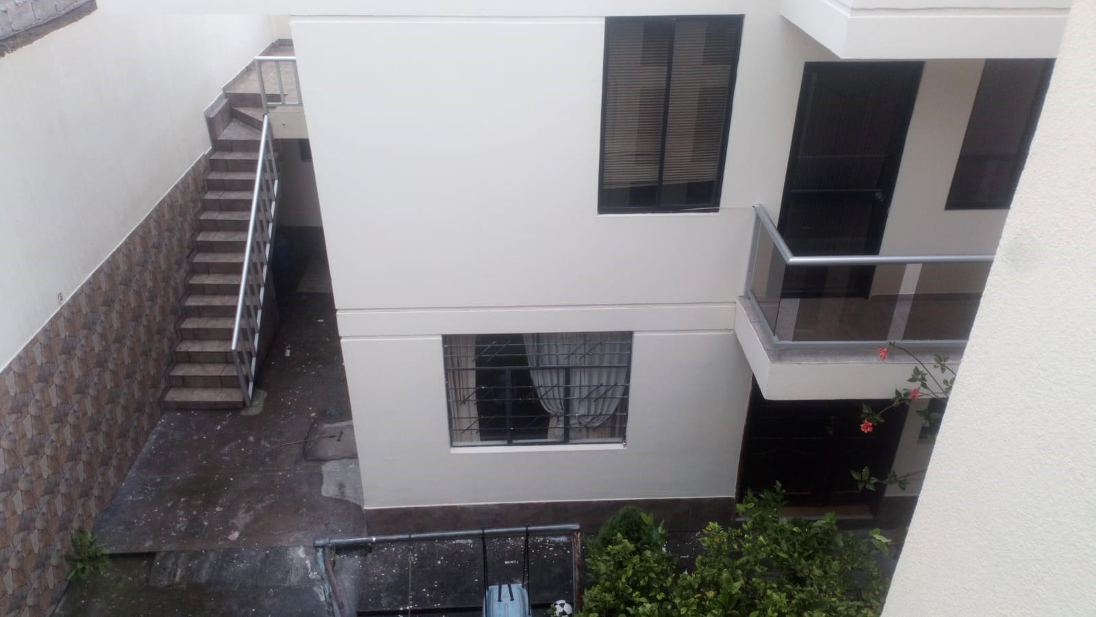 SE VENDE CASA NORTE DE QUITO