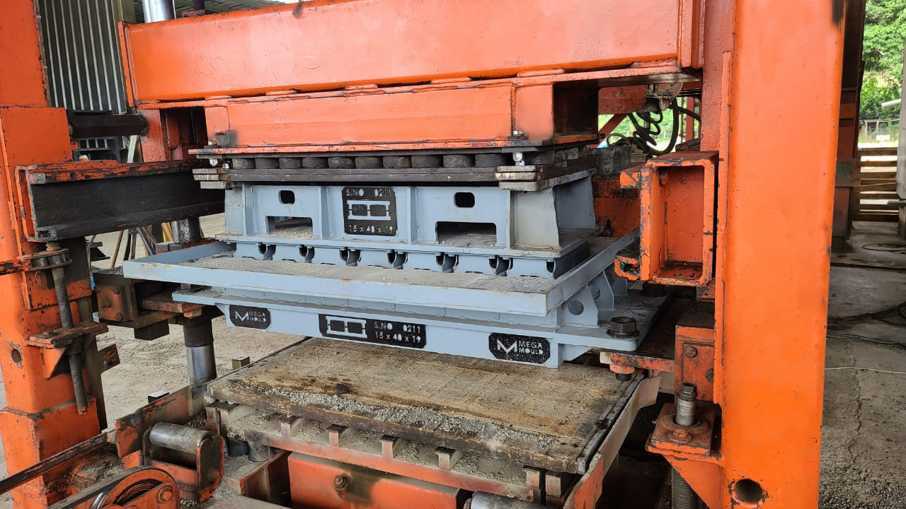 MOLDE PARA BLOQUES