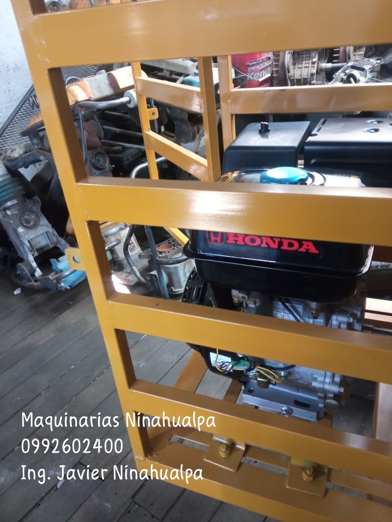 Concretera con motor modelo Gx-420 de 15 hp
