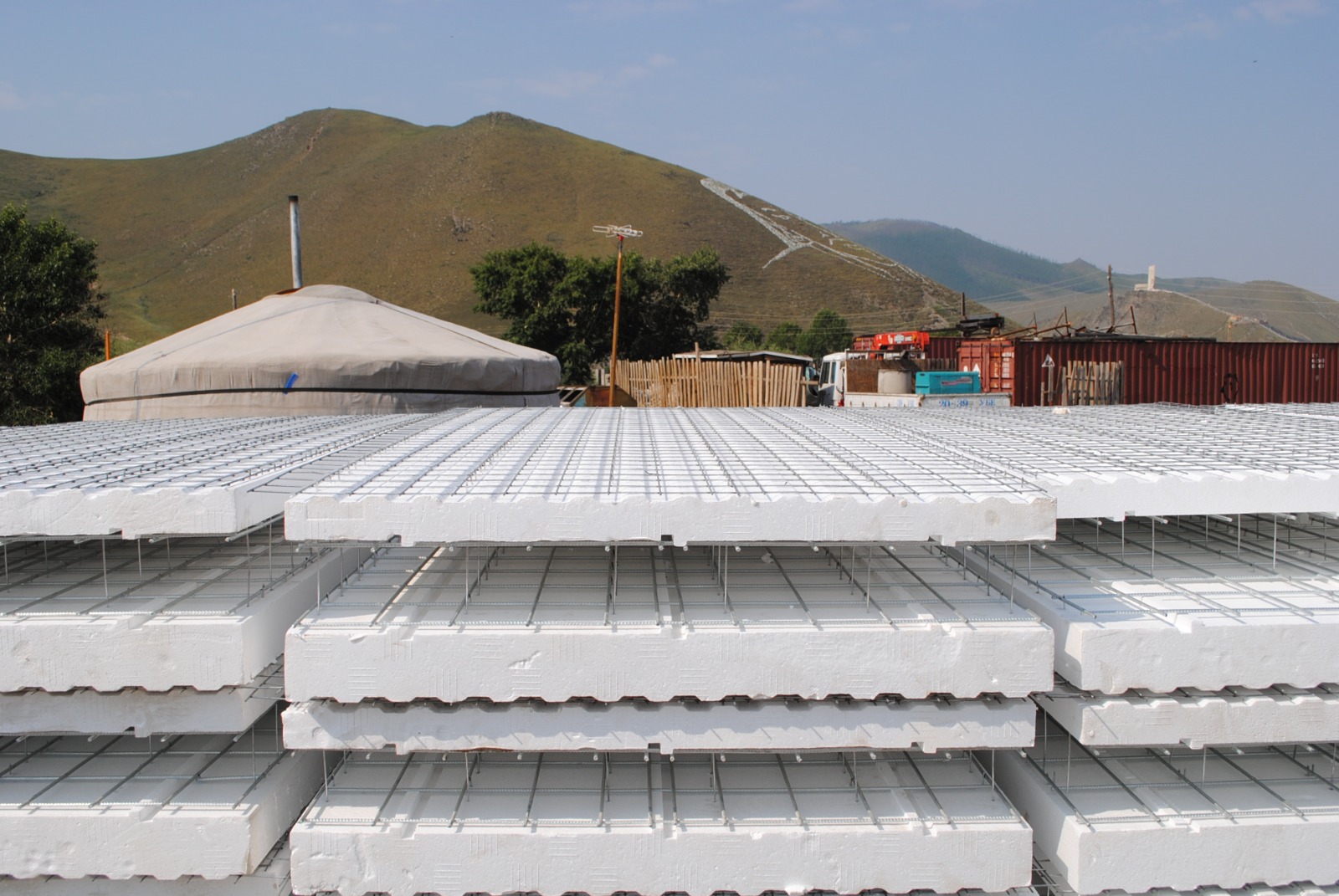 Construcción de diferentes sistemas constructivos (tradicional,steel framing,drywall, espuma flex