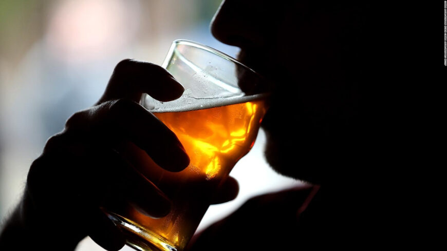 CENTROS REHABILITACION ADICCIONES ALCOHOLISMO QUITO ECUADOR