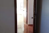 se arrienda casa con garaje