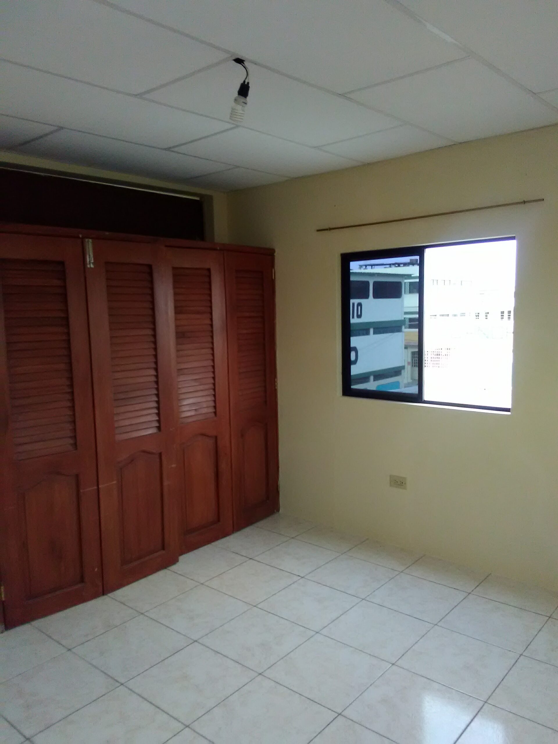 ALQUILO SUITE AL NORTE DE GUAYAQUIL