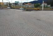 Se arrienda terreno en la autopista General Rumiñahui a la altura del puente 9 (Armenia 1)
